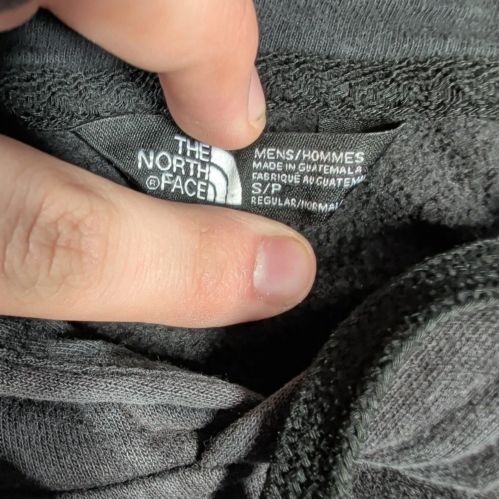 The North Face Hoodie Mens Small Black‎ Grid Logo Splatter Sleeve Pullover
